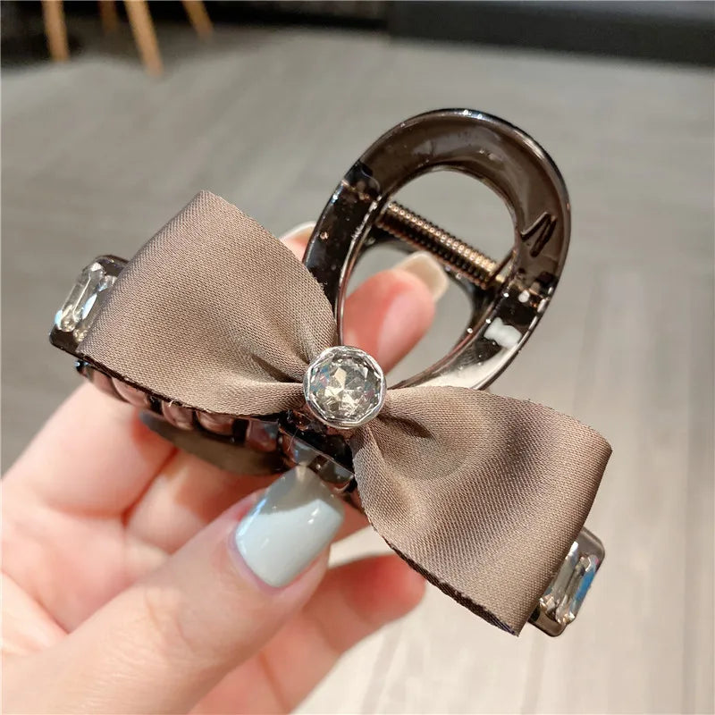 Black Fabric Medium Butterfly Knot Hair Clip Sweet Half Updo Hair Clip Women's Headwear Casual Style Hair Accessories