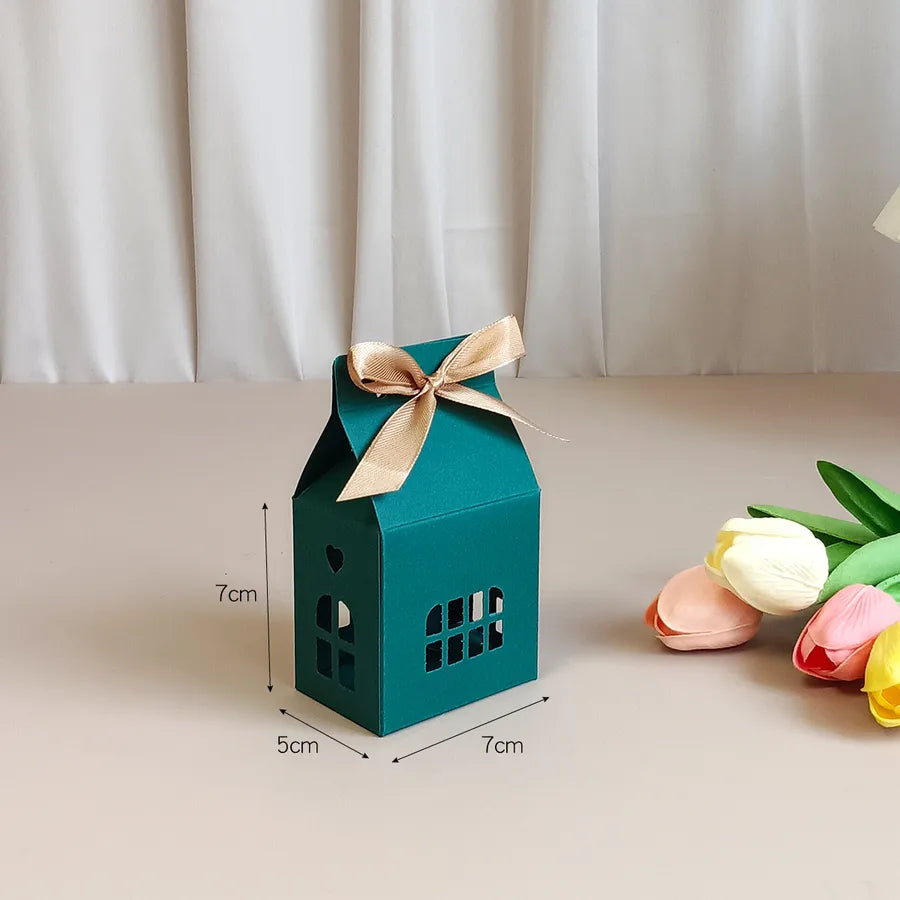Christmas Gingerbread House Candy Gift Box With Butterfly Knot High End White Kraft Paper Luxury Packaging Box For Presents