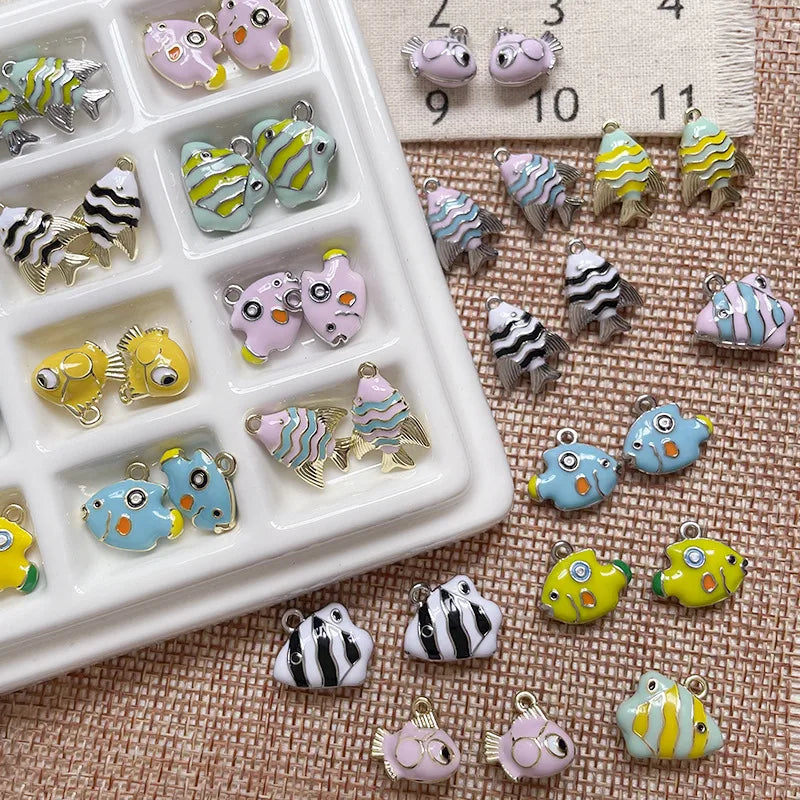 Ocean Tropical Striped Color Block Small Fish Pendant Alloy Enamel DIY Handmade Small Charms Beaded Jewelry