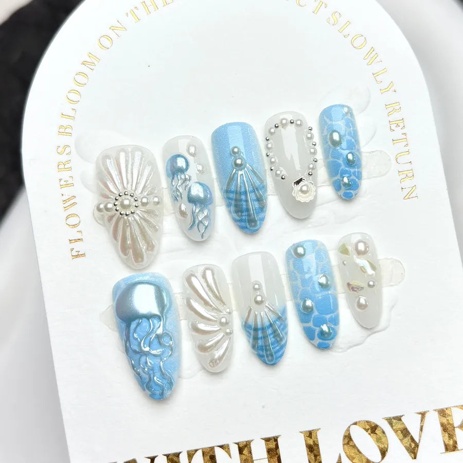 Handmade Almond Nail Press-Ons 3D Floral Shell Design Gradient White Effect European Style Nail Art False Nails Set