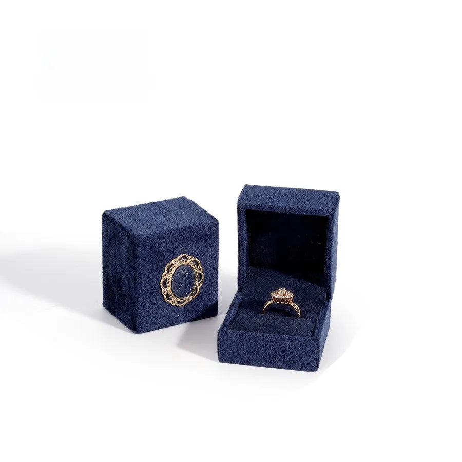 1 Piece Flannel Elegant Simple Style Daily Date Solid Color Jewelry Boxes