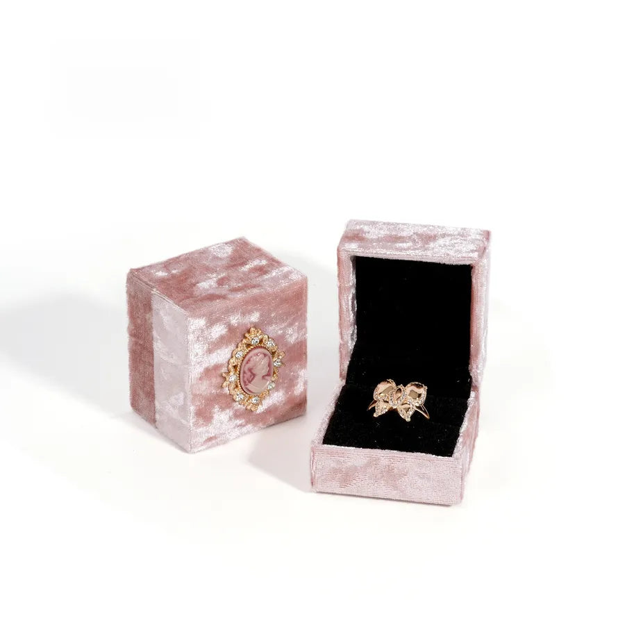 1 Piece Flannel Elegant Simple Style Daily Date Solid Color Jewelry Boxes