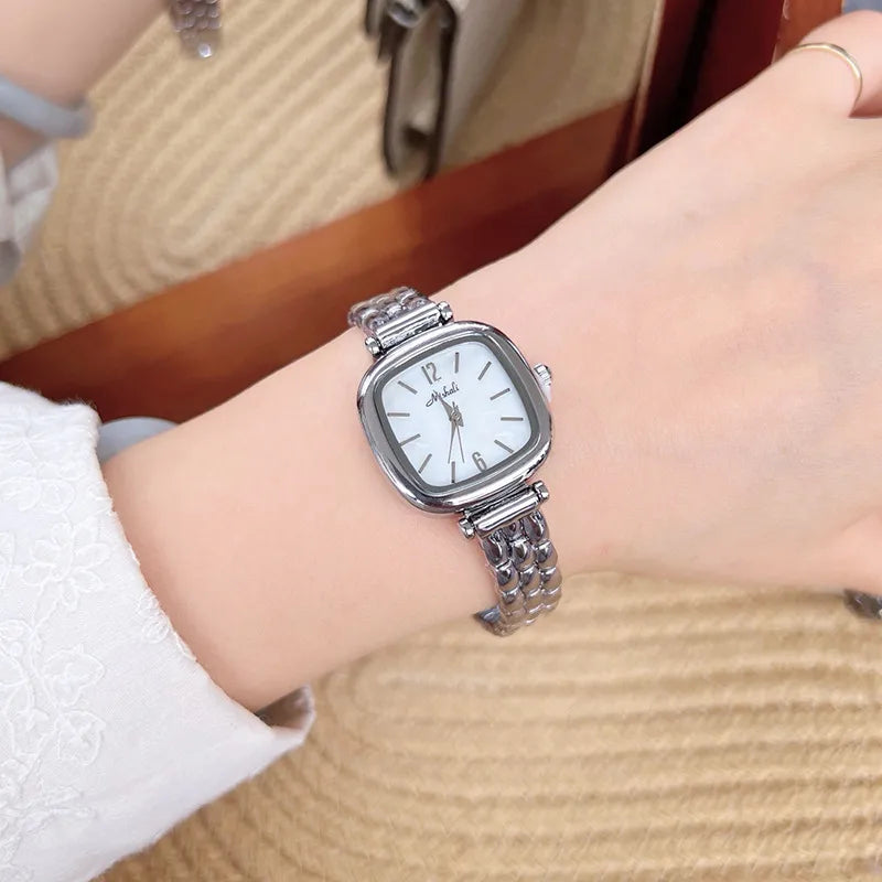 Fashionable Minimalist Square Ladies Quartz Watch Bracelet Stylish Stainless Steel Band Friend Gift Gold Tone Trendy Wristwatch