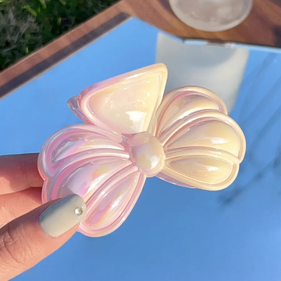 Elegant Sweet Women's Bow Knot Fish Tail Twist Plastic UV Plating Hair Claws