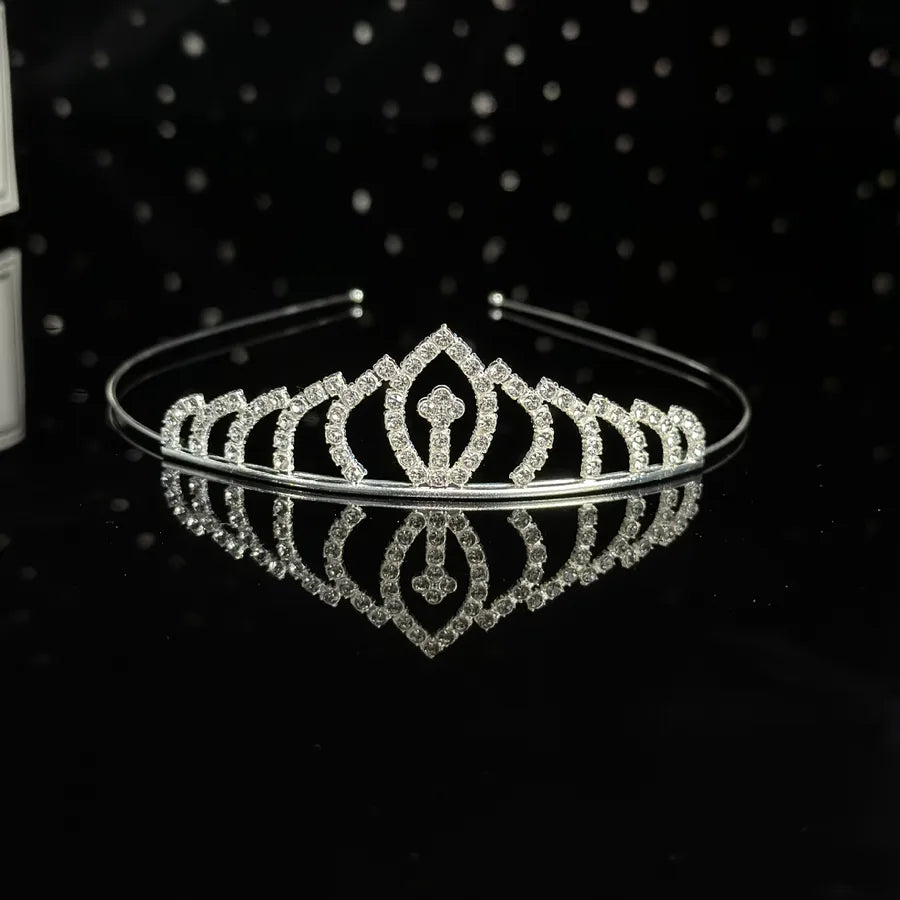 Crown headdress children's headdress alloy rhinestone hair accessories baby crown birthday party hair accessories manufacturers wholesale