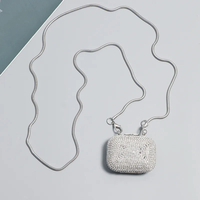 Women's Arylic Solid Color Streetwear Heart-shaped Square Magnetic Buckle Evening Bag
