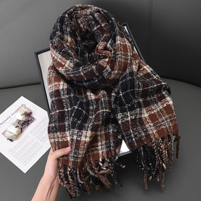 Women's Basic Plaid Polyester Scarf