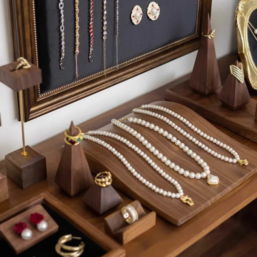 Premium Walnut Wood Board Jewelry Necklace Display Stand Shop Window Pendant Earring Stall Props Antique Style Fashion Accessory