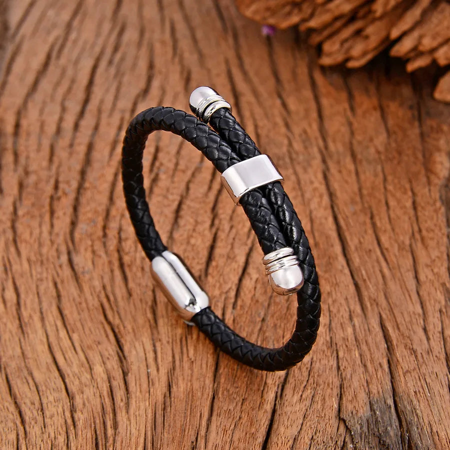 Retro Punk Solid Color 304 Stainless Steel Pu Leather Men's Bangle Men Cord & Leather Bracelets