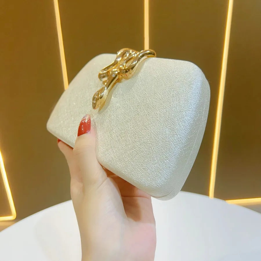 New Fashionable Ladies Snake Lock Clutch Bag Evening Party Chain Shoulder Bag Shell Shape PU Polyester Diamond Elements