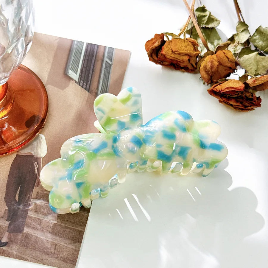 Large Size Acetate Hair Claw Clip Stylish Versatile Shark Tail Hair Clip Headwear For Women High-End Sensation Hair Accessories