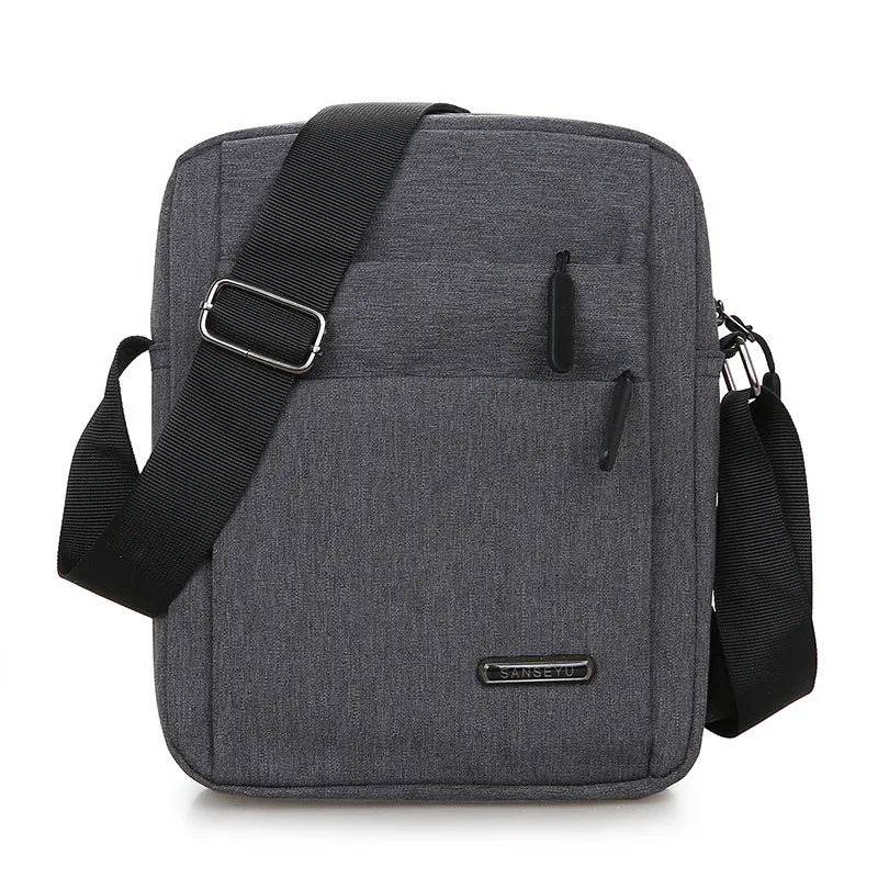 Men's Solid Color Oxford Cloth Zipper Shoulder Bag
