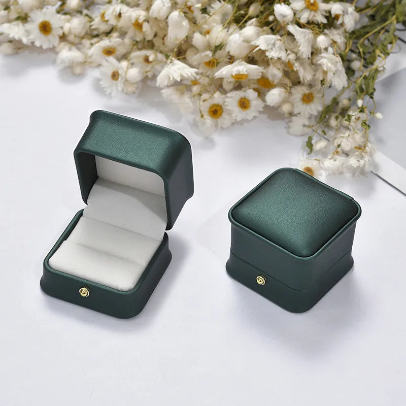 Elegant Simple Style Solid Color Pu Leather Jewelry Boxes 1 Piece