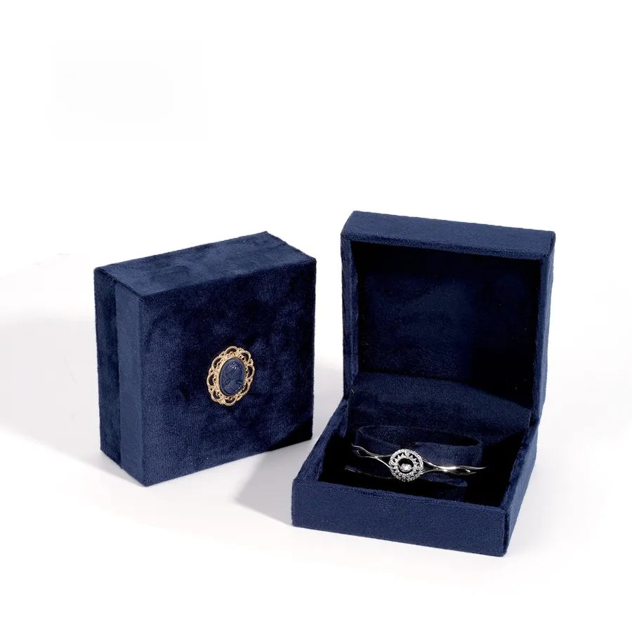 1 Piece Flannel Elegant Simple Style Daily Date Solid Color Jewelry Boxes