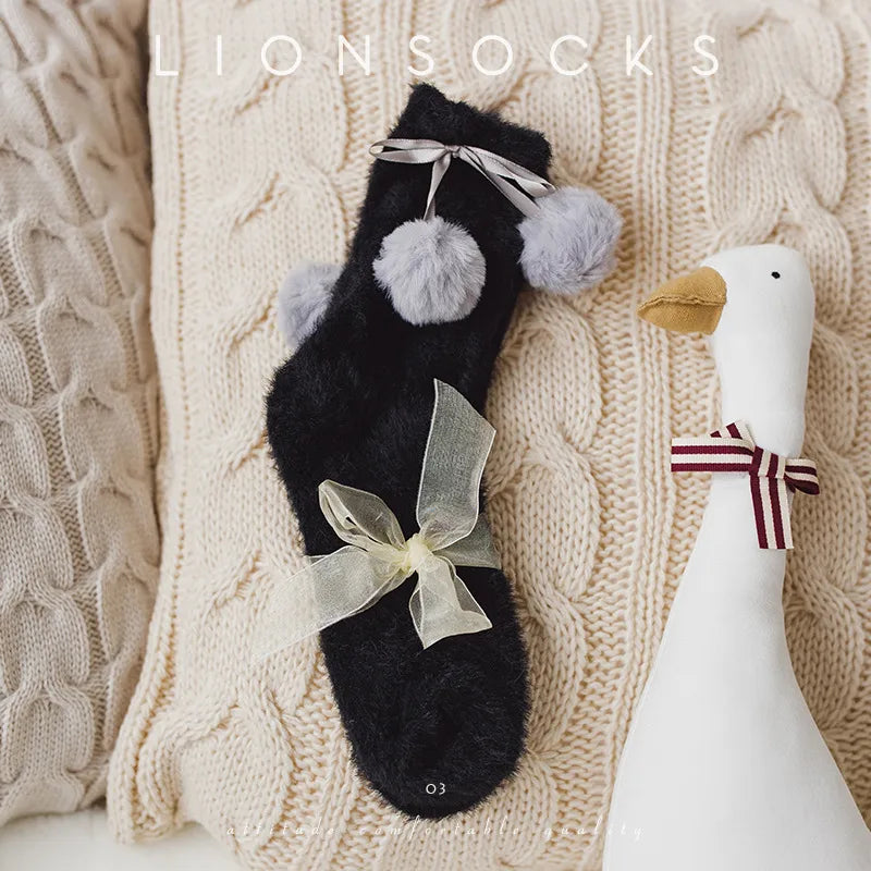 Elegant Lady Women's Solid Color Nylon Ankle Socks A Pair