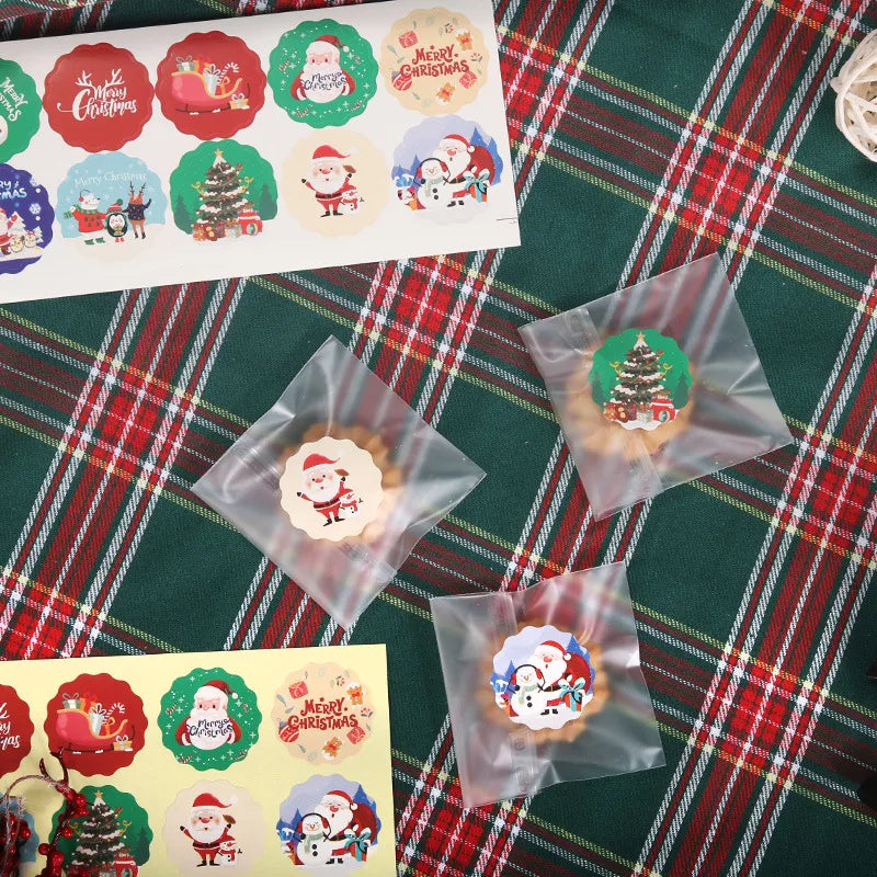 Wave Edged Cartoon Christmas Stickers Non-Drying Adhesive Baking Packaging Sealing Decorative Santa Claus Labels