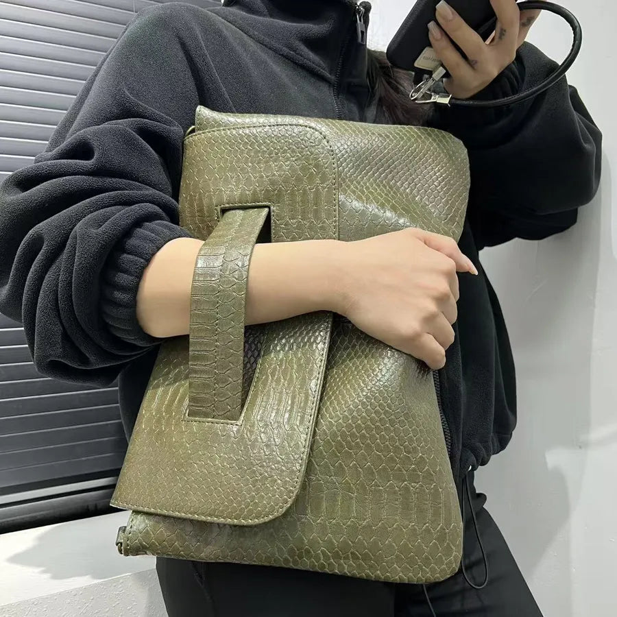 Women's Large Pu Leather Solid Color Elegant Streetwear Square Flip Cover Envelope Bag