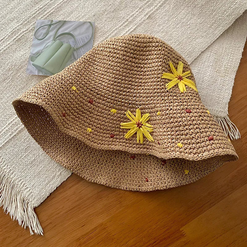 Women's Elegant Basic Simple Style Daisy Curved Eaves Straw Hat