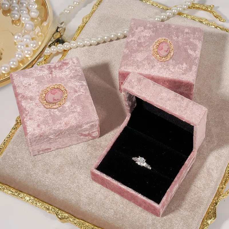 1 Piece Flannel Elegant Simple Style Daily Date Solid Color Jewelry Boxes