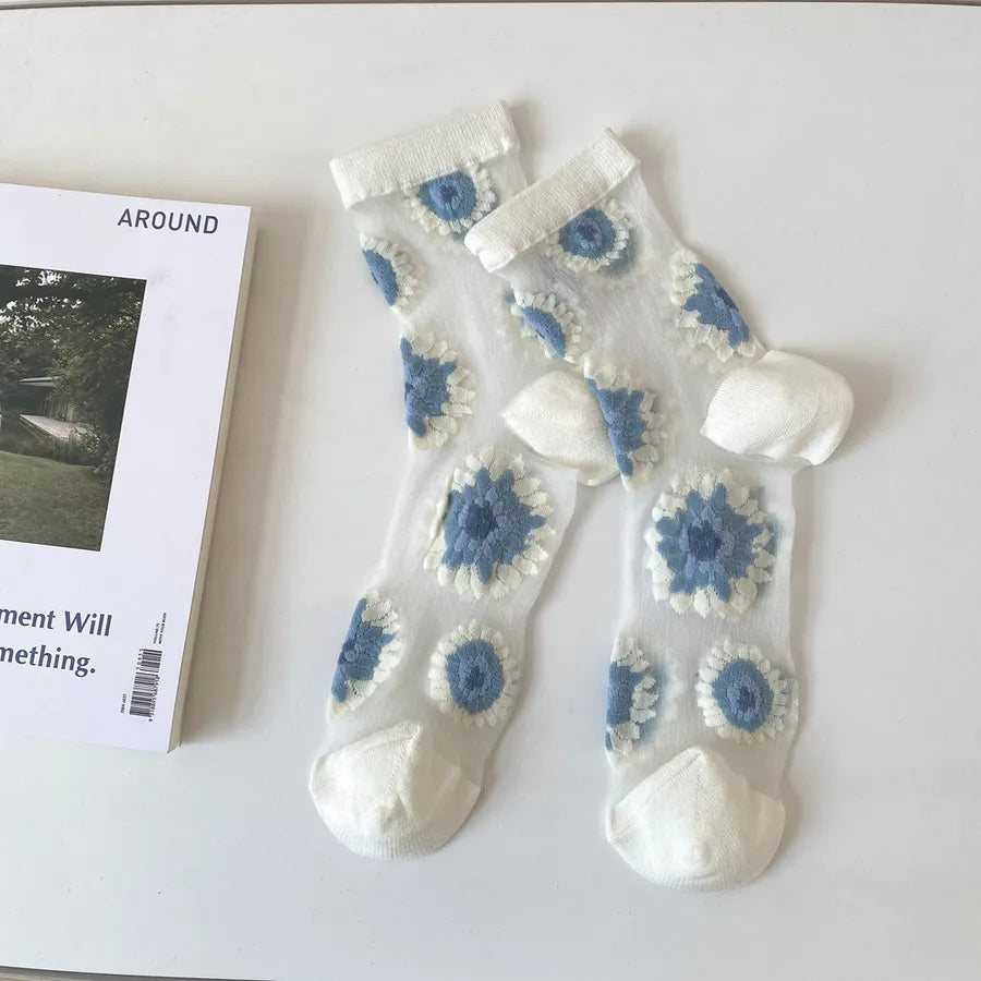 A Pair Cute Women's Flower Cotton Crew Socks