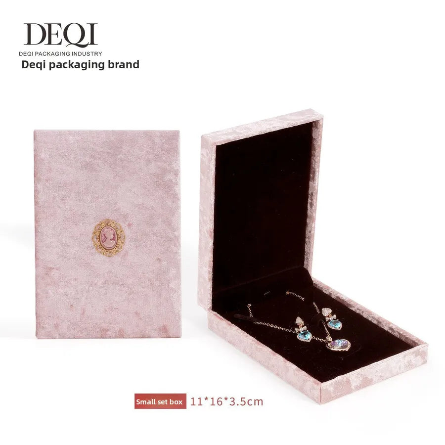 1 Piece Flannel Elegant Simple Style Daily Date Solid Color Jewelry Boxes