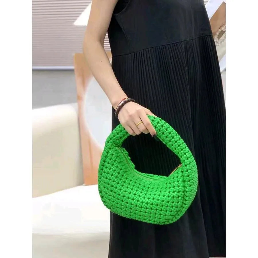 Women's Medium Pu Leather Solid Color Streetwear Weave Dumpling Shape Zipper Handbag