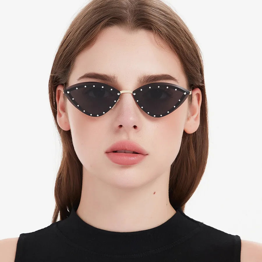 Punk Classic Style Gradient Color Ac Gradient Tinted Lenses Cat Eye Full Frame Women's Sunglasses