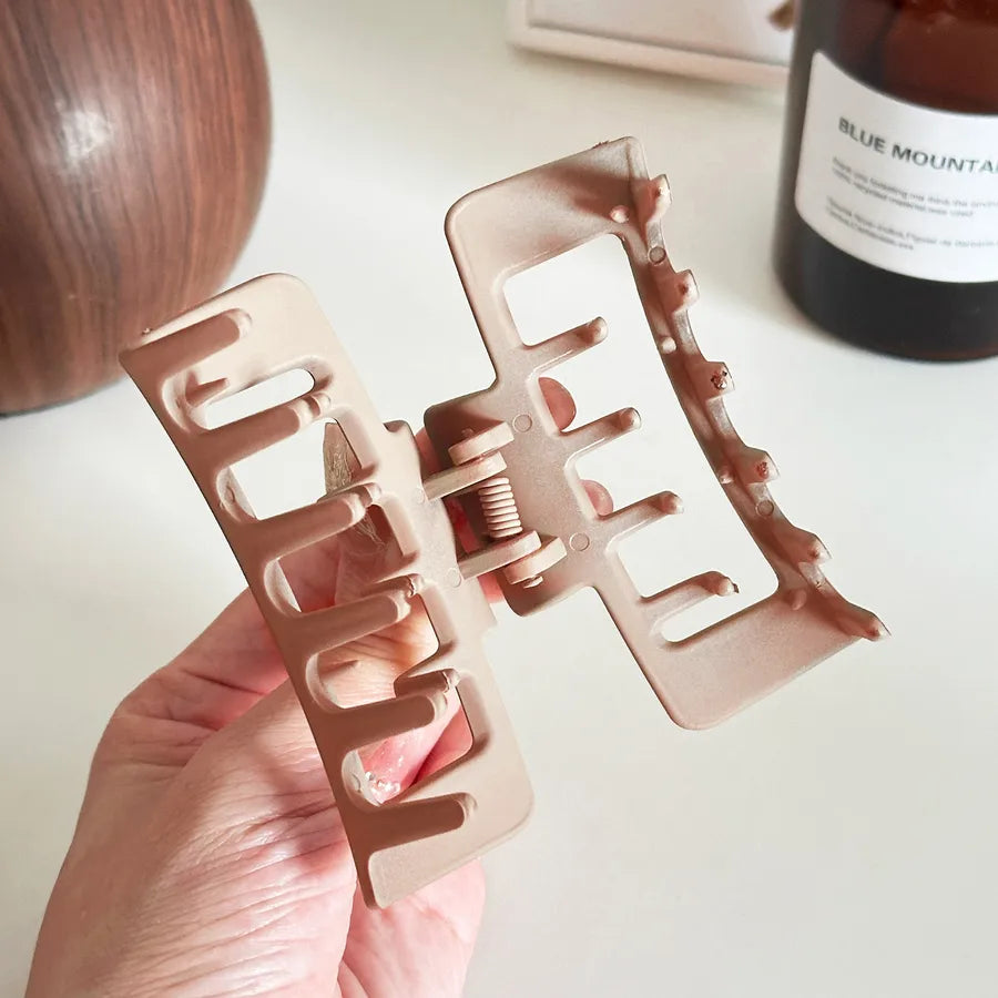 Women's Simple Style Geometric Plastic Resin Hair Claws