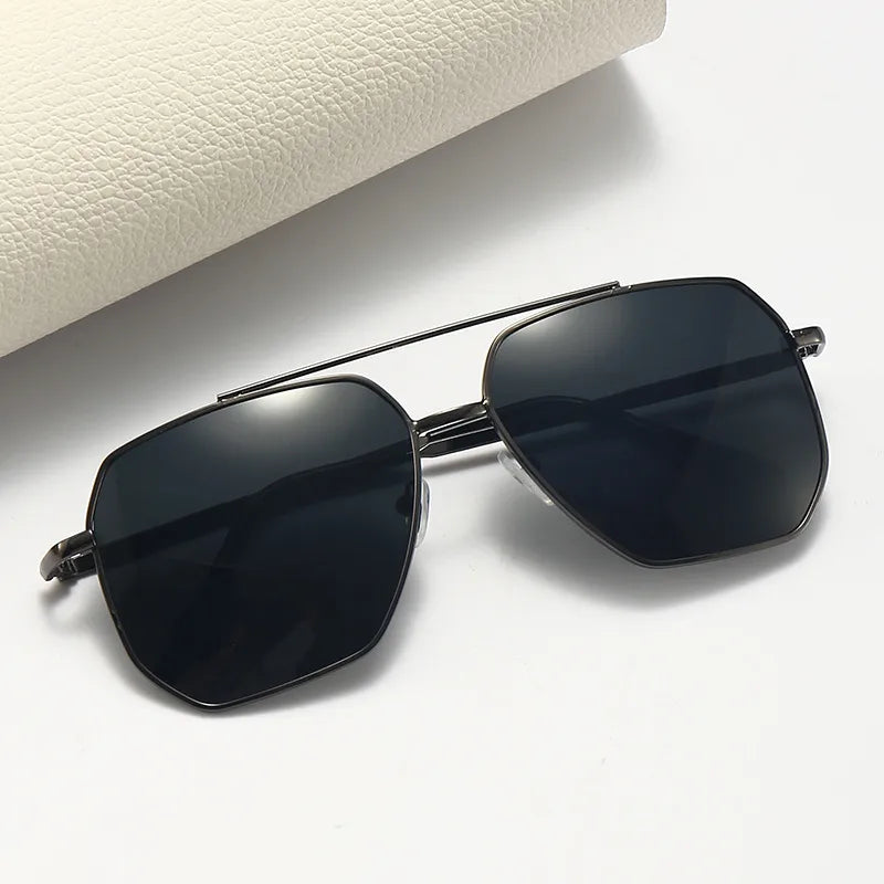 Vacation Classic Style Solid Color Pc toad glasses Full Frame Men's Sunglasses