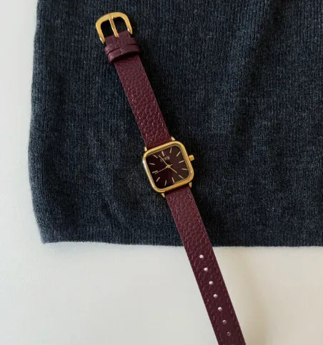 Retro Classic Style Geometric Buckle Quartz Watch Women's Watches