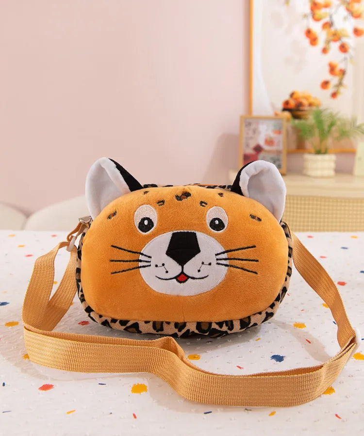 Cute children's cute zoo lion tiger series slung bag doll machine children's fun single back wholesale