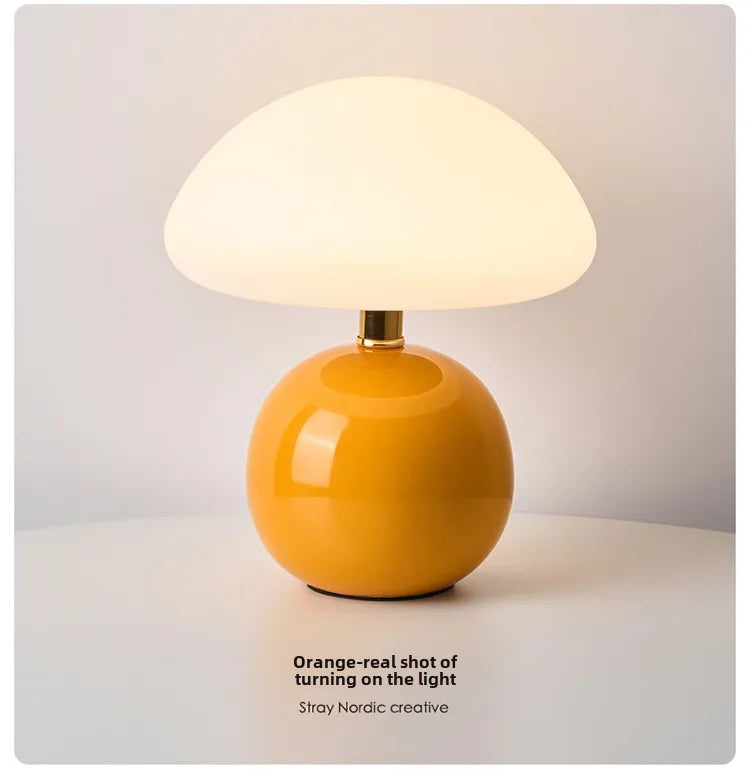 Cream Mushroom Small Table Lamp Children's Eye Nightlight Bedroom Bedside Ceramic Decorative Table Lamp Room Atmosphere Lamp