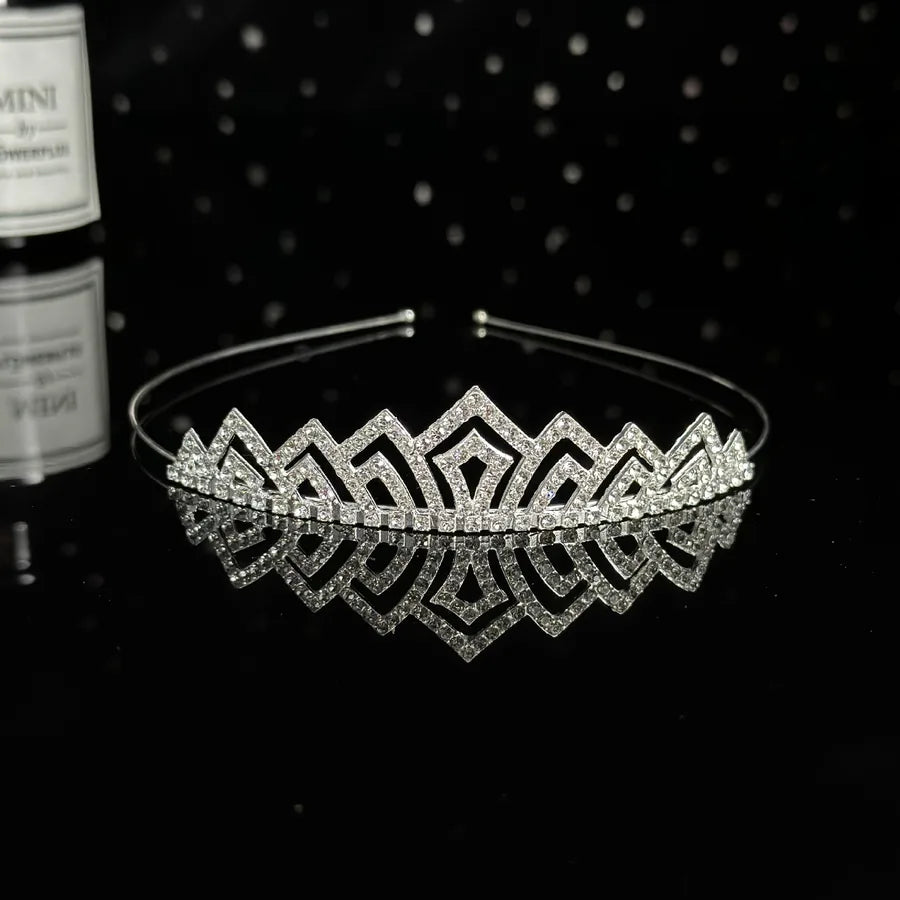 Crown headdress children's headdress alloy rhinestone hair accessories baby crown birthday party hair accessories manufacturers wholesale