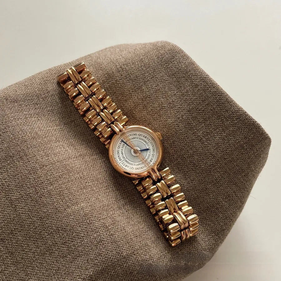 Casual Glam Business Round Butterfly Double Snap Quartz Watch