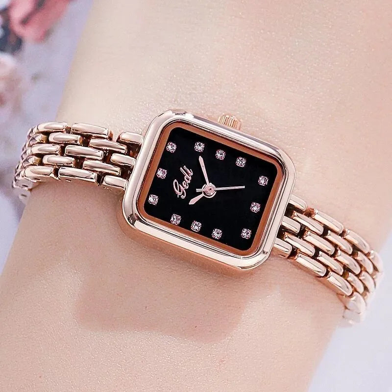 Elegant Streetwear Geometric Jewelry Buckle Quartz Watch Women's Watches