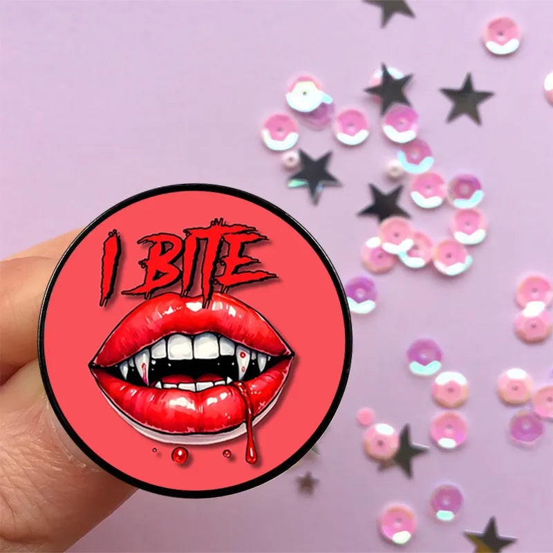 Cartoon Style Mouth Letter Alloy Women's Brooches
