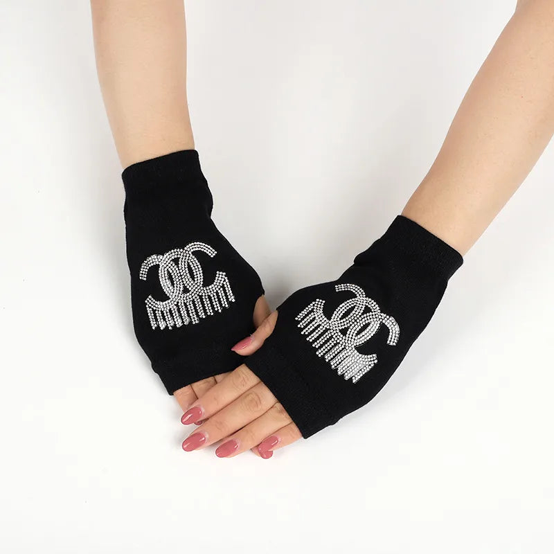 unisex retro bear owl flower knitted fabric gloves 1 pair