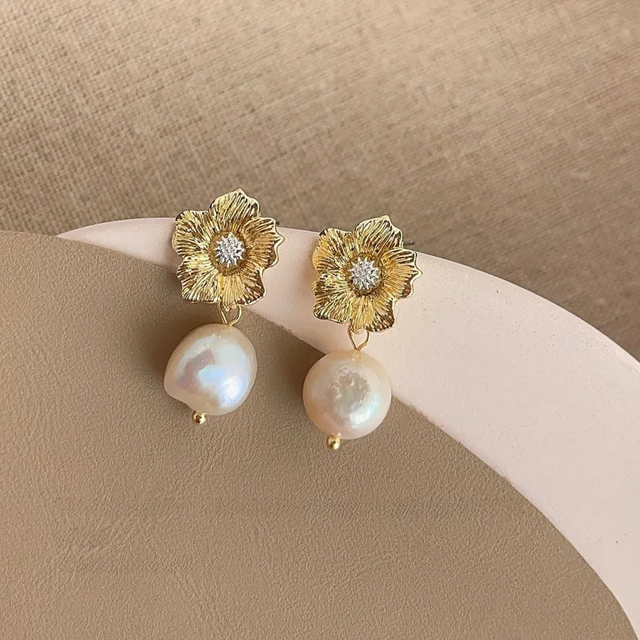 Collection! Freshwater Pearl hand-made design sense temperament simple light luxury earrings factory earrings Yiwu earrings wholesale