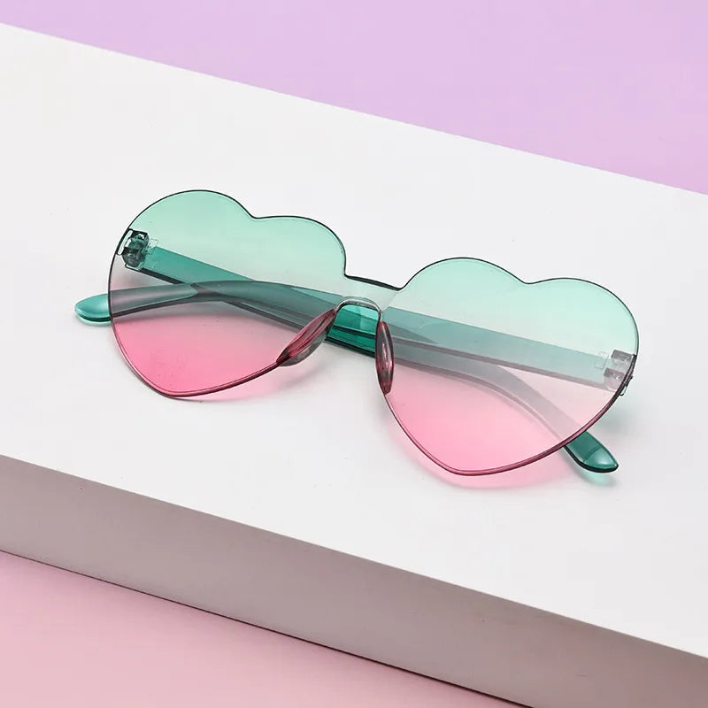 Novelty Modern Style Heart Shape Pc Gradient Tinted Lenses Special-Shaped Mirror Full Frame Kids Sunglasses