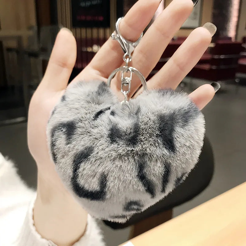 fashion heart shape leopard metal unisex bag pendant keychain 1 piece
