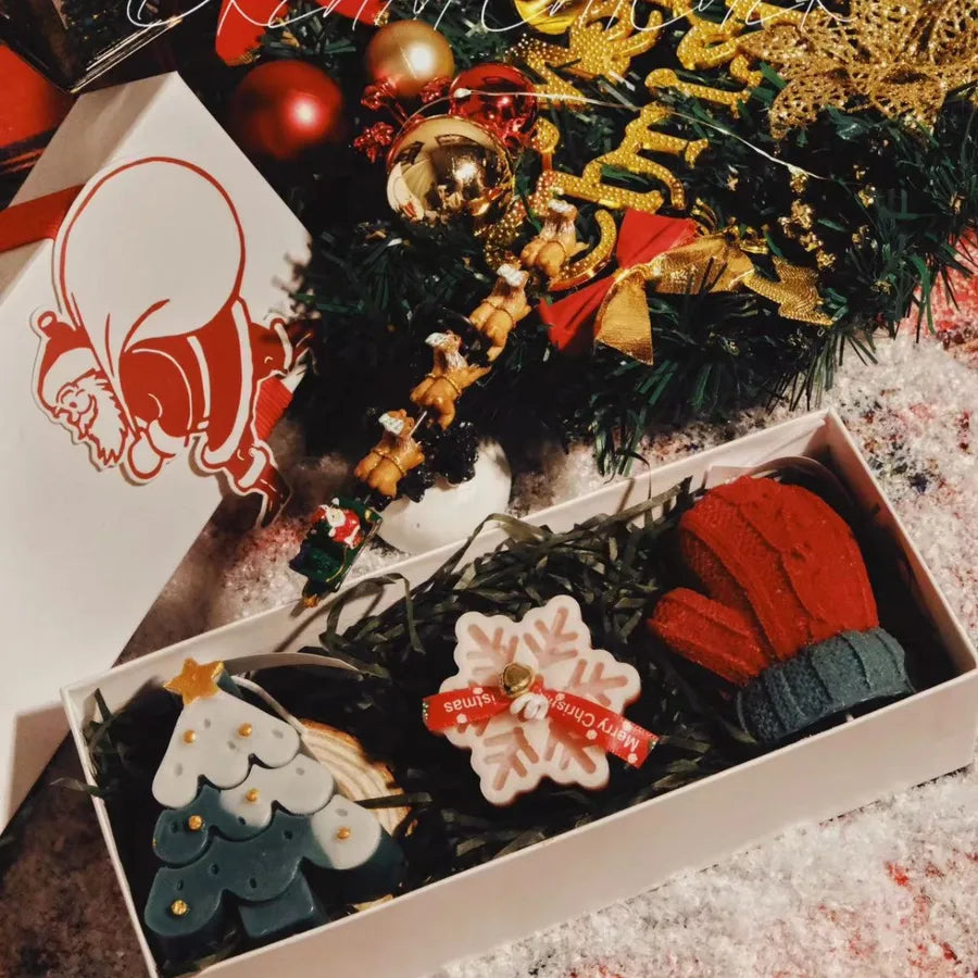 Cartoon Christmas Gift Box Creative Birthday Present Beautiful Resin Candle Souvenir Ideal For Christmas Small Gifts