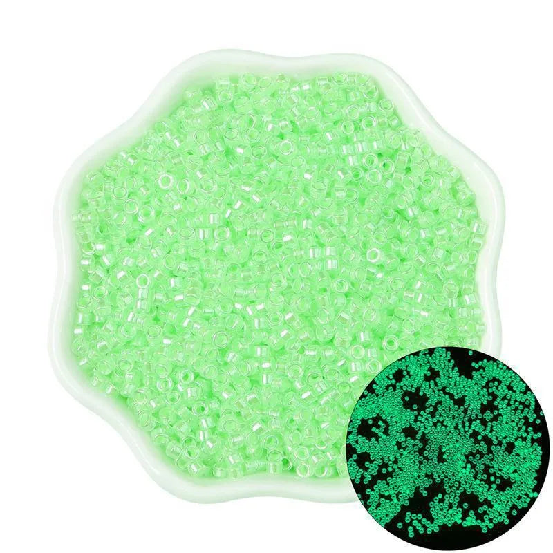 1 Pack Glass Solid Color Beads