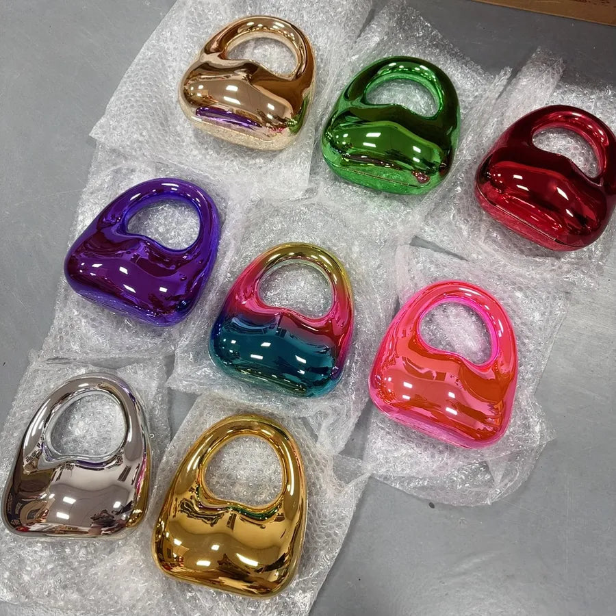 Women's Arylic Color Block Solid Color Streetwear Oval Magnetic Buckle Shoulder Bag Handbag