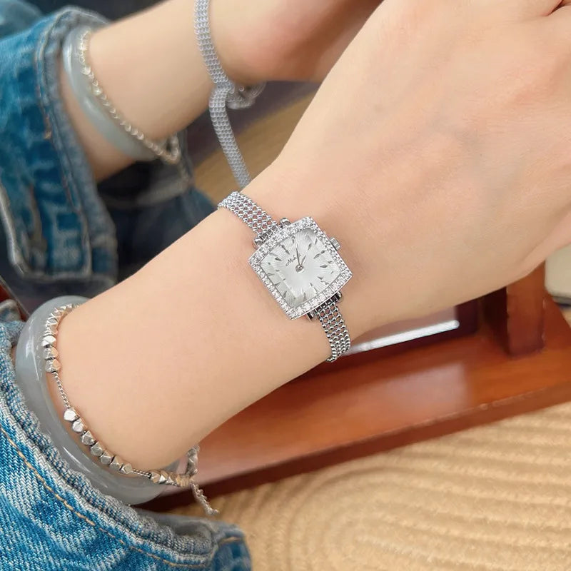 Quartz Ladies Watch  Mesh Band Vintage Small Square Elegant Diamond Embedded Wristwatch Fashionable Stainless Steel Band