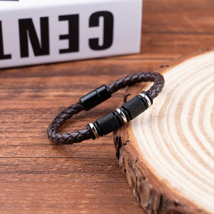 Casual Retro Simple Style Geometric Pu Leather Metal Men's wristband