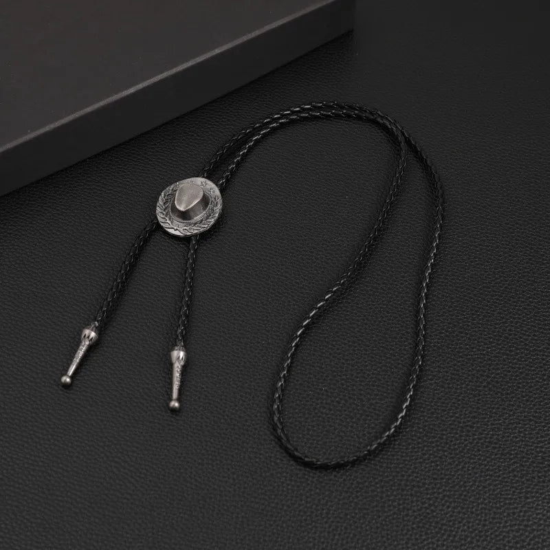 Vacation Classic Style Solid Color Pu Leather Alloy Men's Pendant Necklace Men Pendant Necklaces