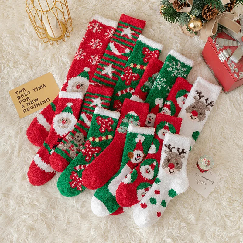 Christmas Christmas Women's Cartoon Polyester Jacquard Crew Socks A Pair