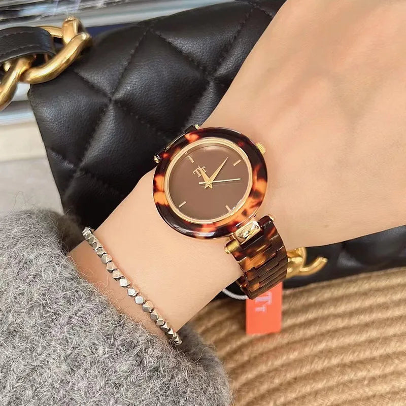 Streetwear Solid Color Jewelry Buckle Quartz Watch Women's Watches
