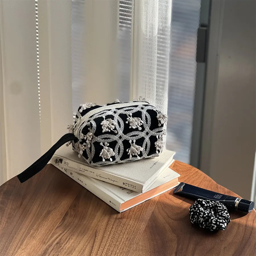 Butterfly Embroidery Anemone Embroidery Canvas Flower Square Clutches