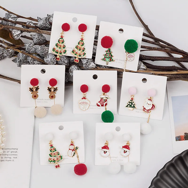 1 Pair Christmas Cute Streetwear Christmas Tree Santa Claus Star Plating Alloy Drop Earrings